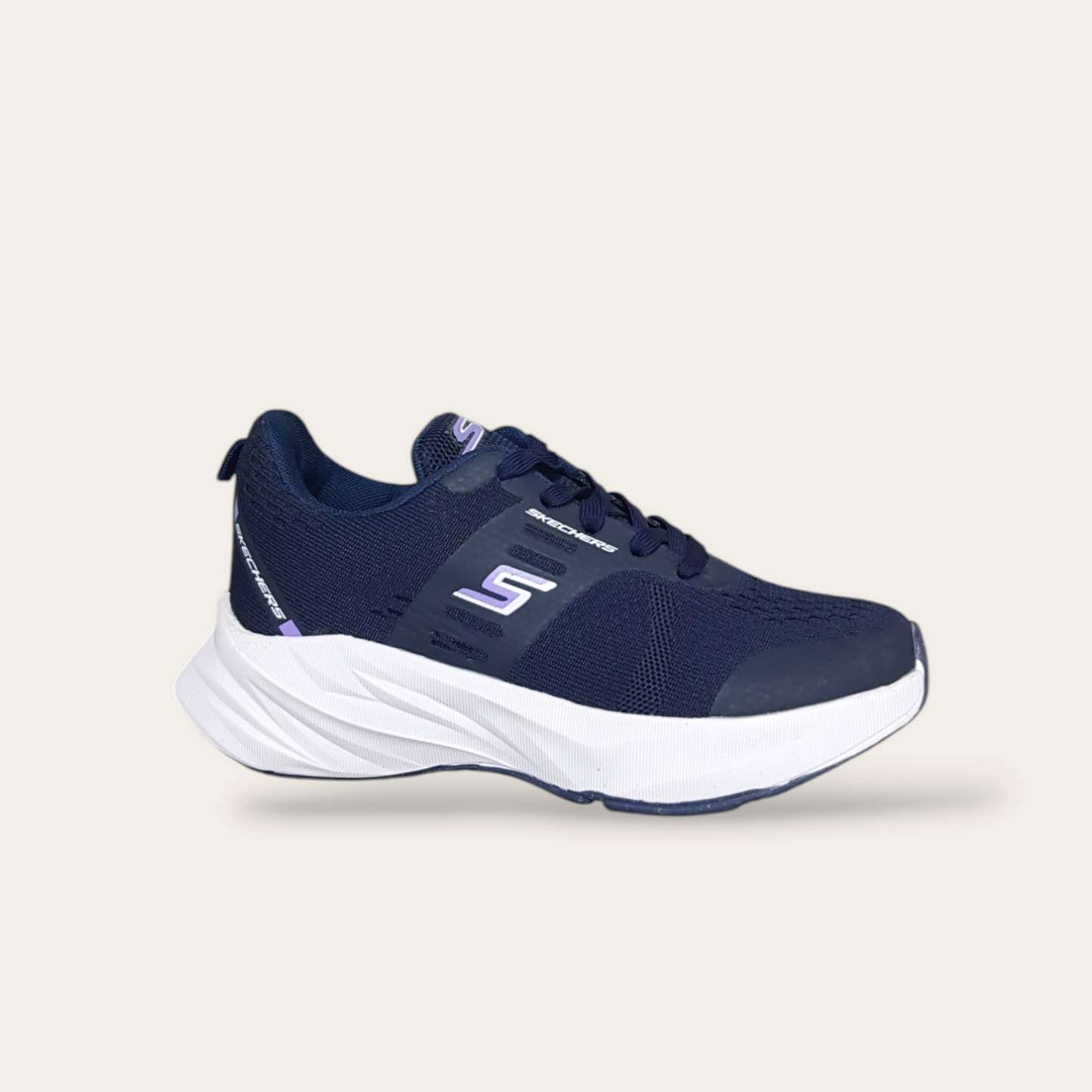 Skechers Max Cushioning Suspension